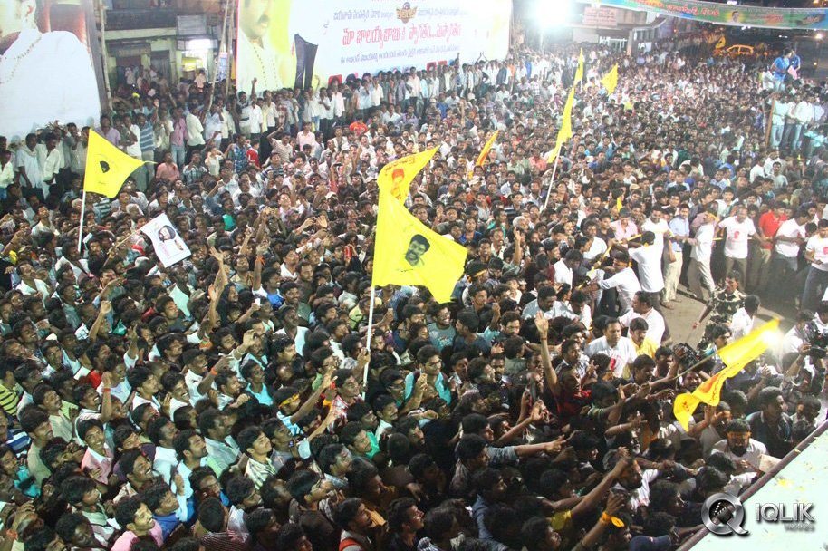 Legend-Movie-Team-Success-Tour